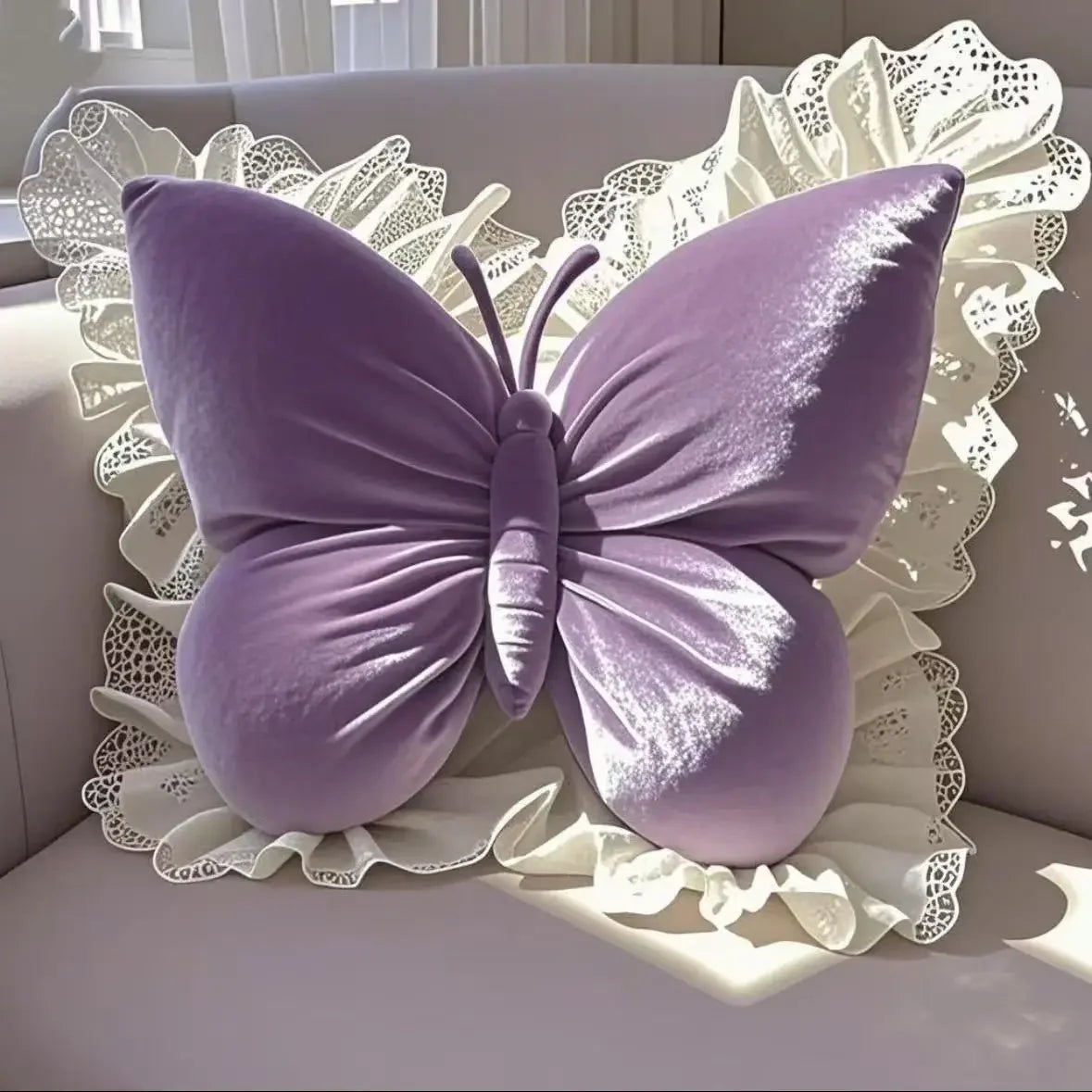 Flutter & Lace Pillow