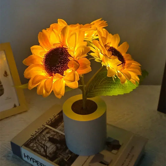 Golden Hour Sunflower Lamp
